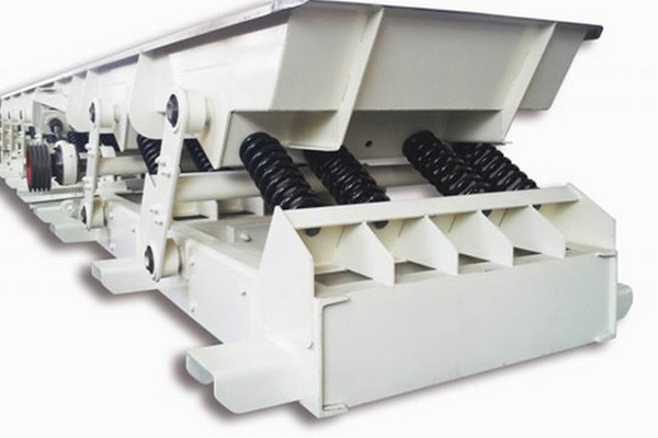 連桿振動(dòng)輸送機(jī)（完全平衡式連桿振動(dòng)輸送機(jī)、彈性連桿式振動(dòng)輸送機(jī)）的優(yōu)勢(shì)特征